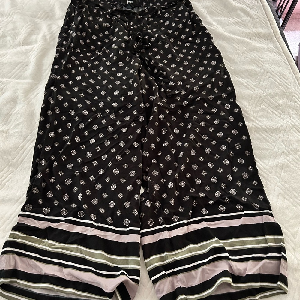 Flowy pants